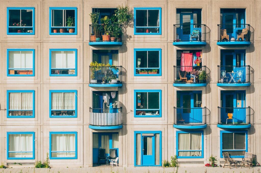 same building movers