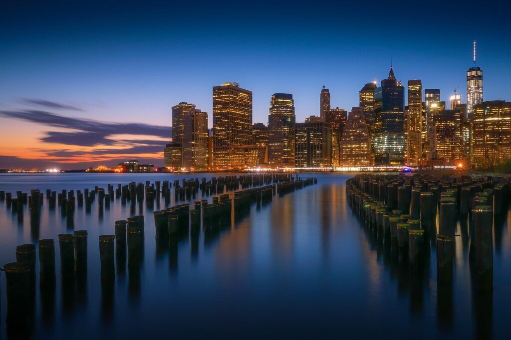Essential Tips for Moving to NYC